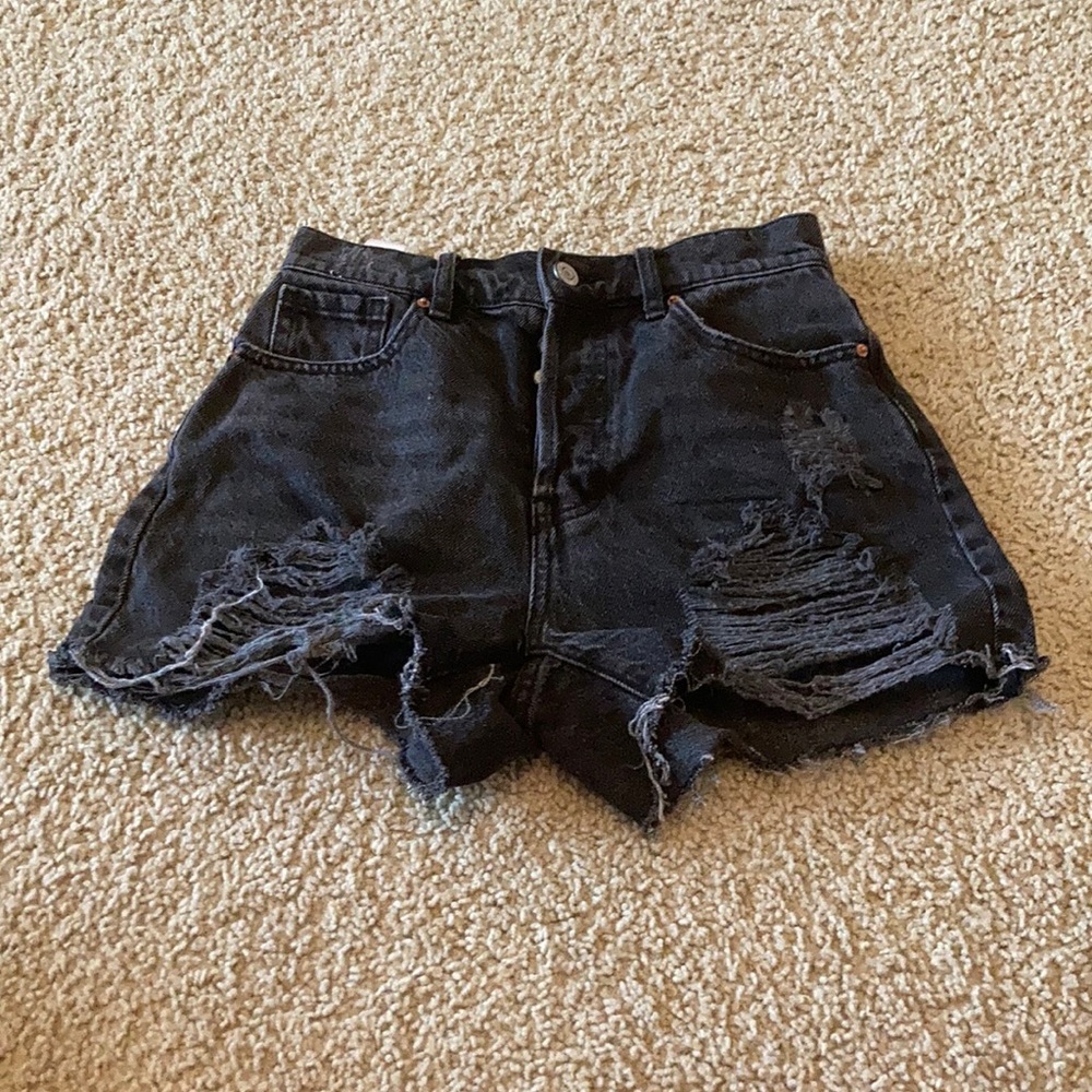 Super cute packing denim shorts